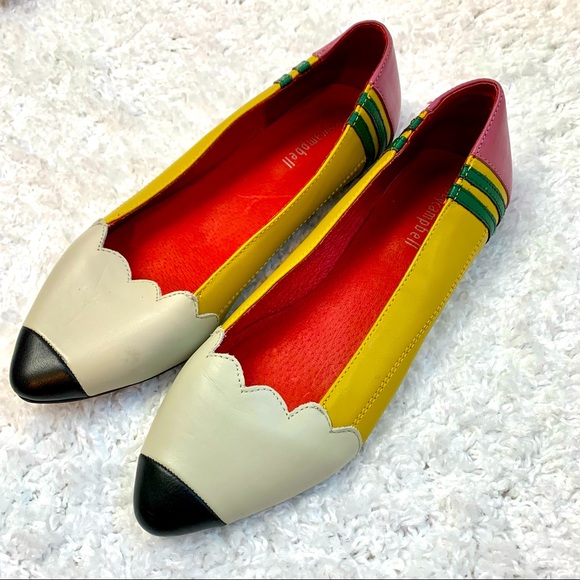 Jeffrey Campbell Shoes - Jeffrey Campbell ModCloth Pencil Me In Flats Sz 8